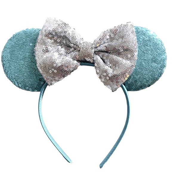Mini Mouse Cinderella Ears - Picture 1 of 3